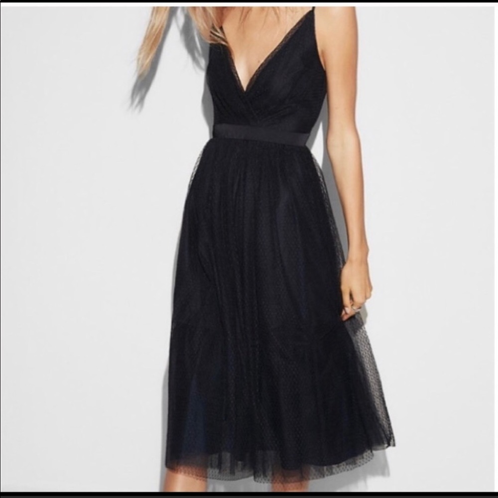 Plunge neck tulle dress